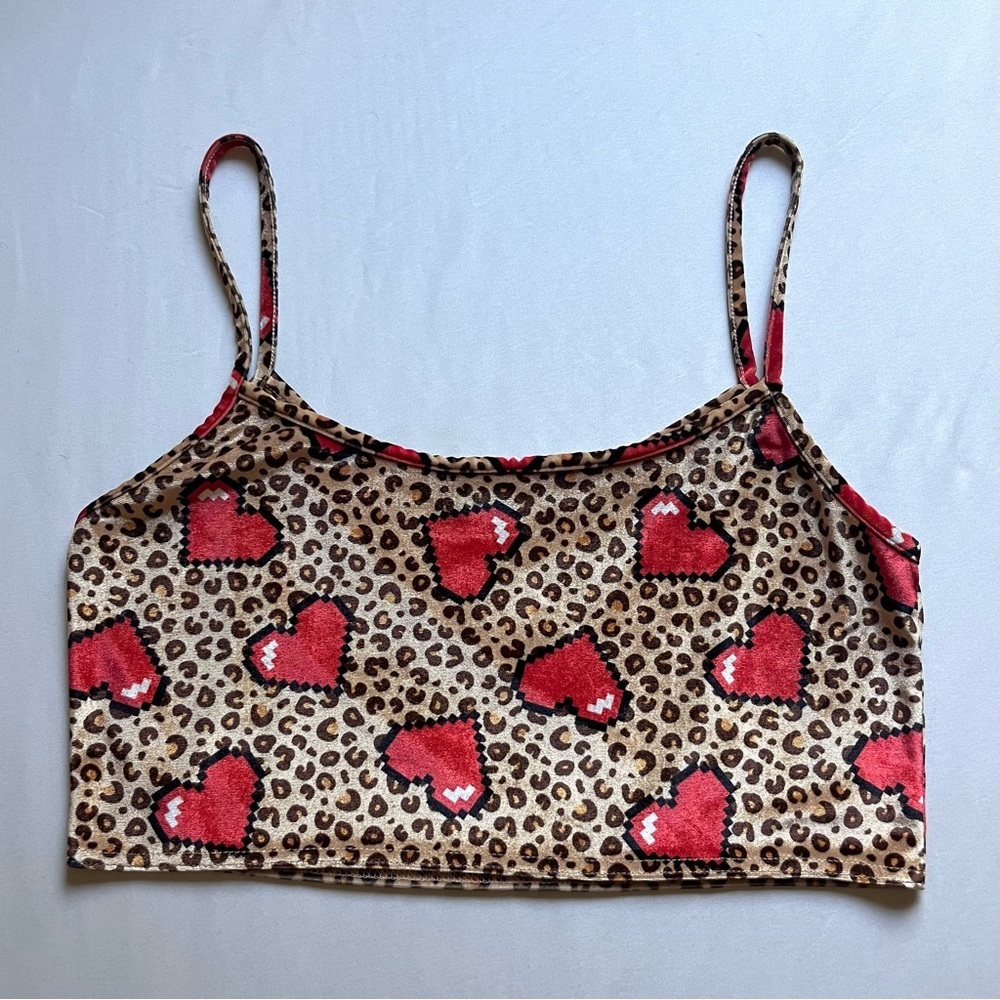 TARA KHORZAD tan cream‎ leopard digital heart knit suede velvet cropped tank top
